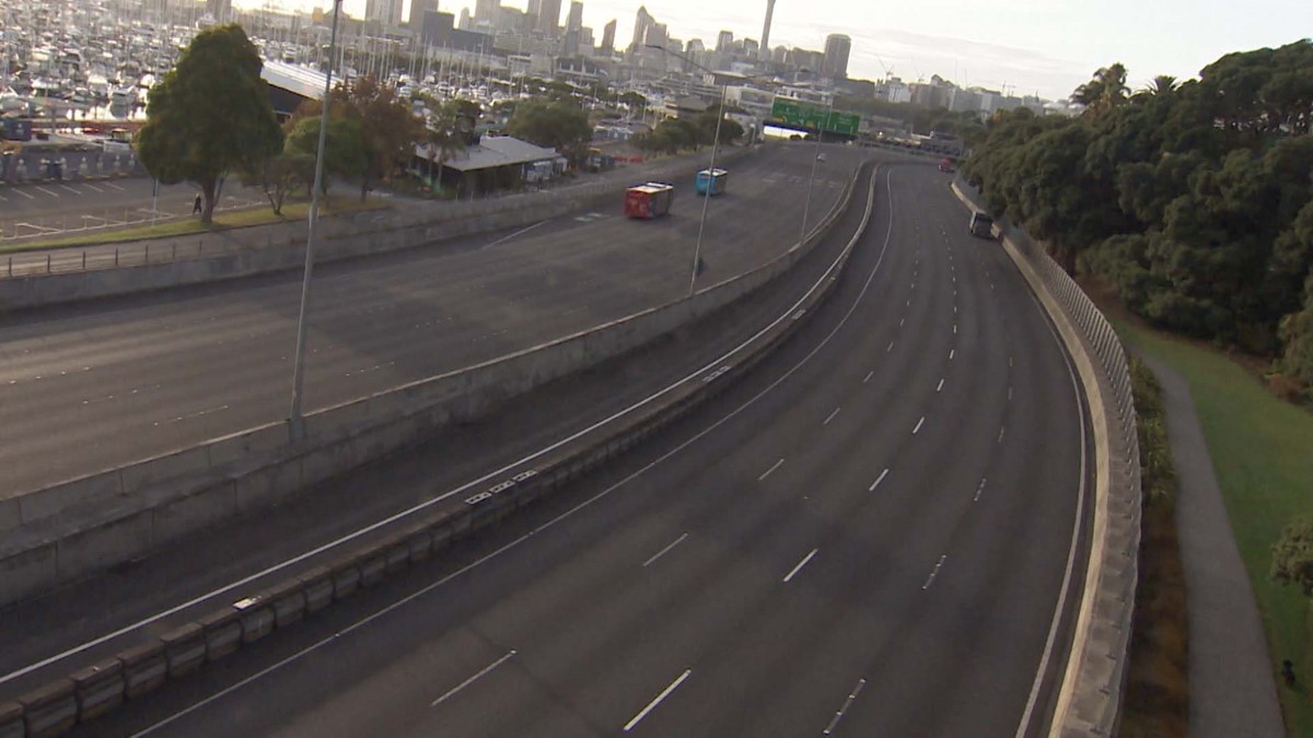 An empty Auckland motorway.